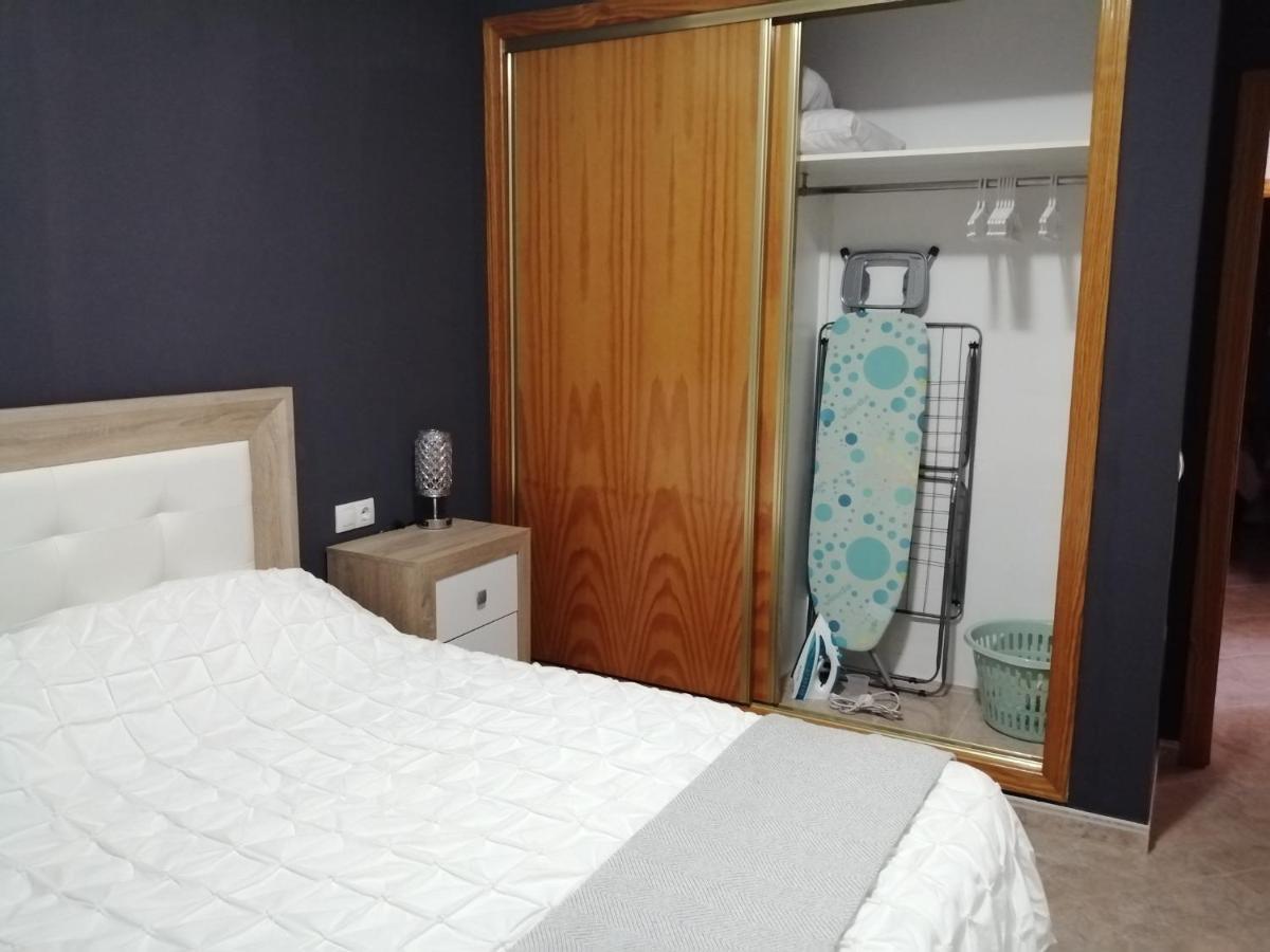 Villa Los Castos Immaculate 2-Bed Villa Арболеас Экстерьер фото