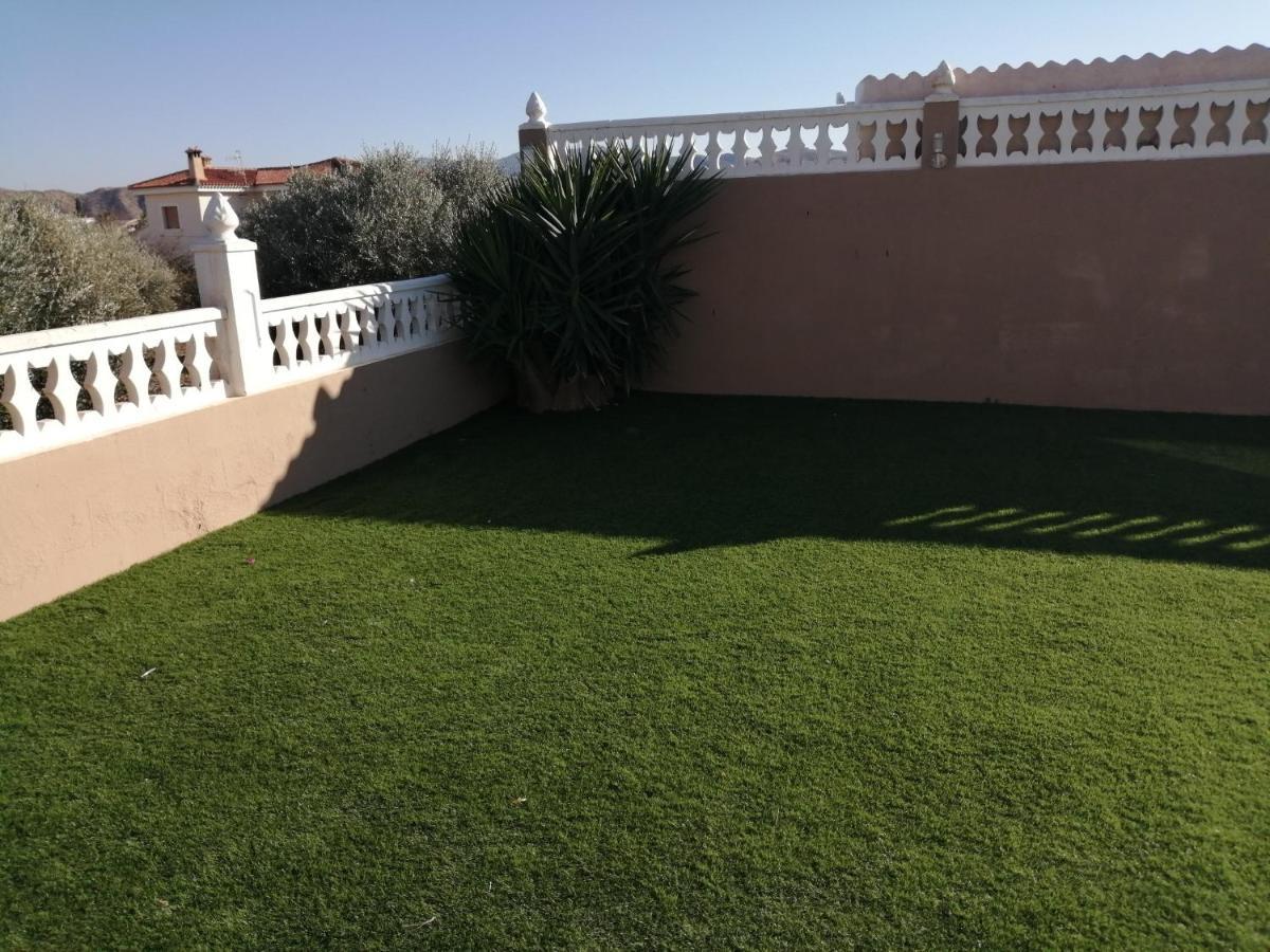 Villa Los Castos Immaculate 2-Bed Villa Арболеас Экстерьер фото