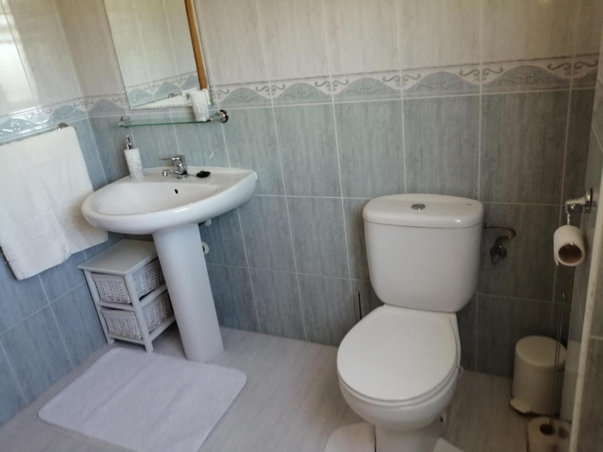 Villa Los Castos Immaculate 2-Bed Villa Арболеас Экстерьер фото